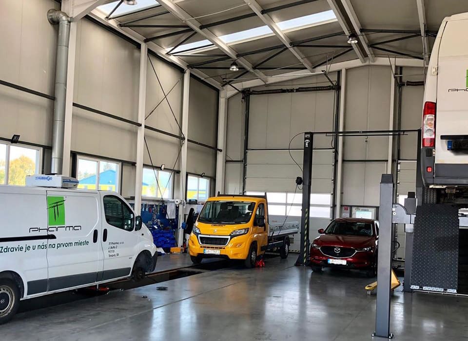 Autoservis a pneuserivs